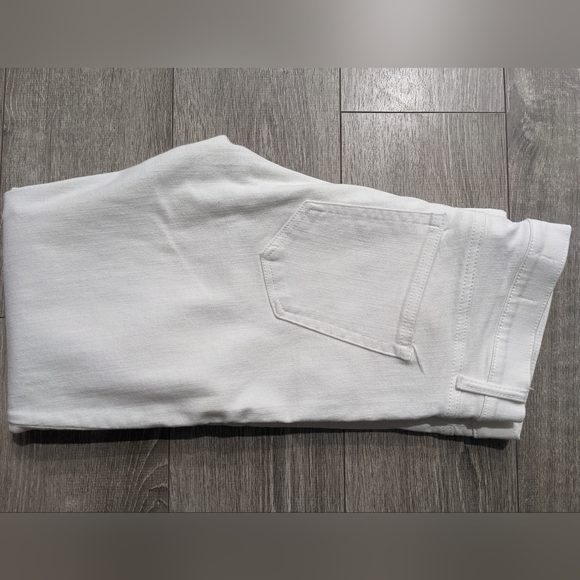 GAP True Skinny White Jeans - Picture 5 of 5